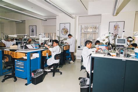 watchmaking classes near me.